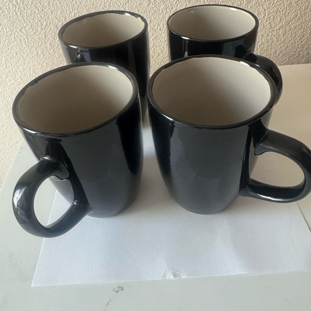 Classic Black Ceramic Coffee Mugs - Set of 4